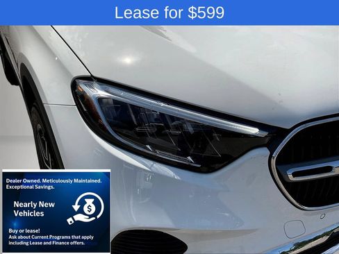 Used 2026 Mercedes-Benz GLC 300 4MATIC image 32
