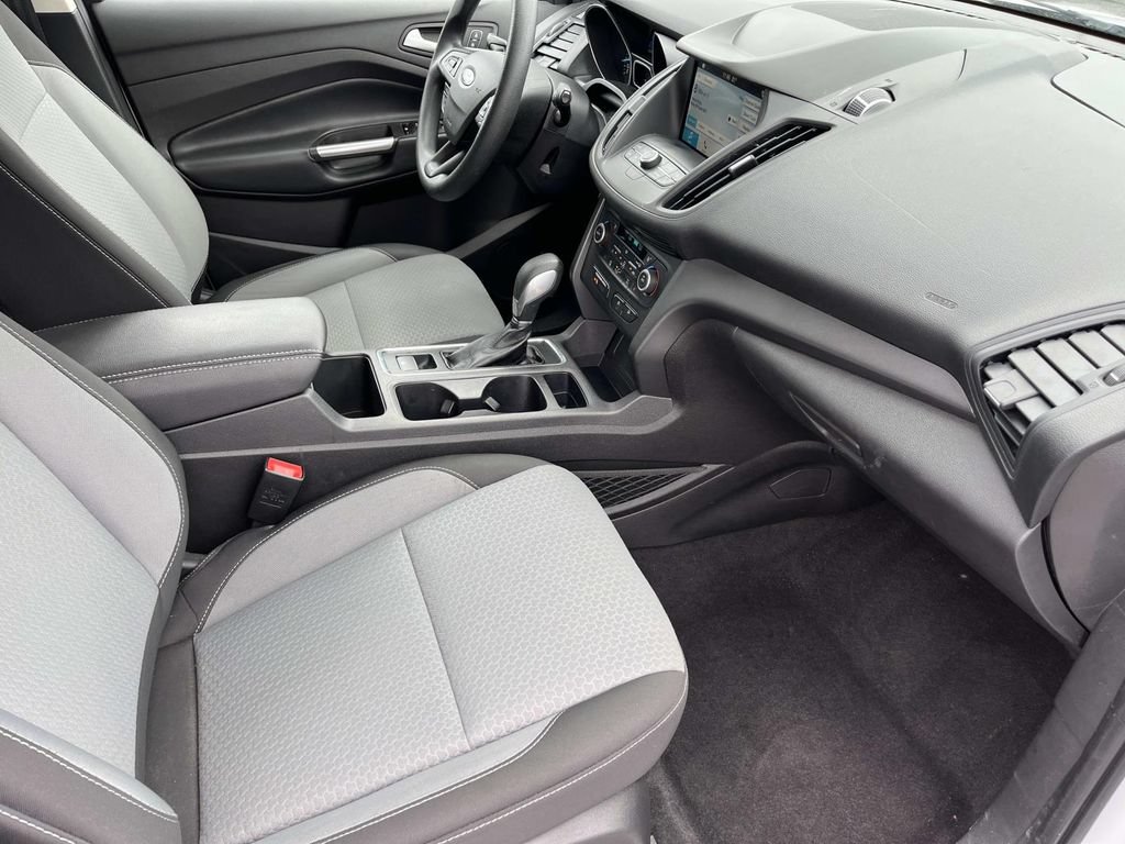 Used 2019 Ford Escape SE FWD image 23
