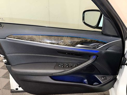 Used 2020 BMW 540i xDrive w/ Convenience Package image 11