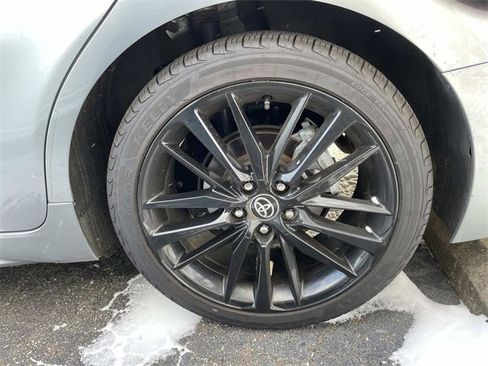 Used 2024 Toyota Camry XSE image 7