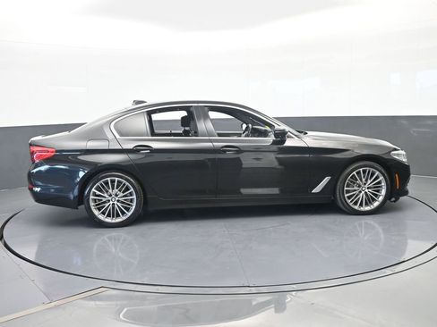 Used 2019 BMW 530i w/ Premium Package RWD image 7