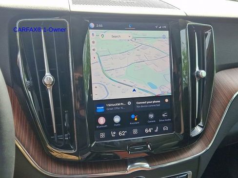 Certified 2023 Volvo XC60 B5 Plus AWD/4WD image 17