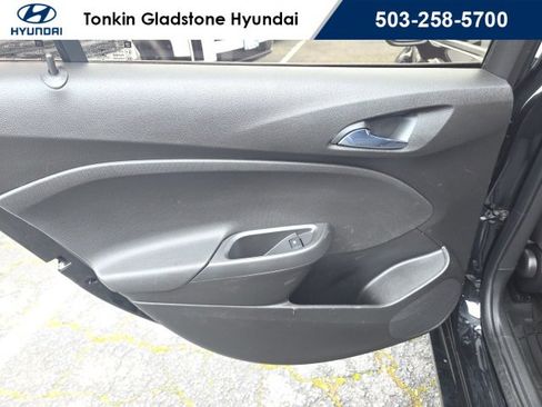 Used 2019 Chevrolet Cruze LS w/ LS Convenience Package image 24