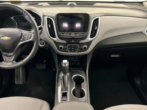 Used 2020 Chevrolet Equinox LT FWD image 14