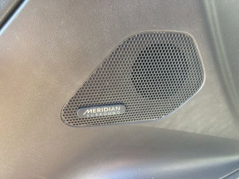 Used 2017 Jaguar F-PACE S image 20