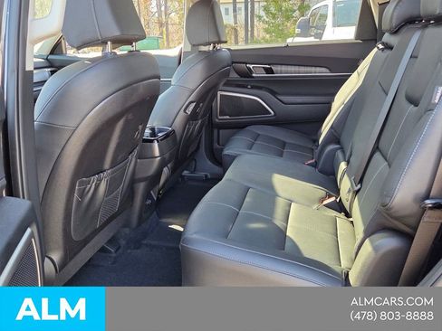 Used 2025 Kia Telluride EX FWD image 5
