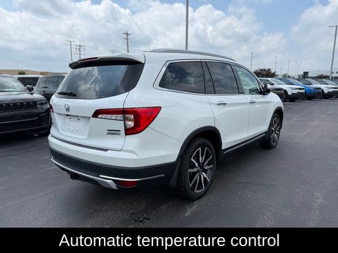 Used 2022 Honda Pilot Touring image 3