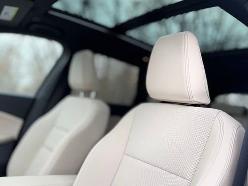 Certified 2025 BMW X1 xDrive28i w/ Convenience Package image 15