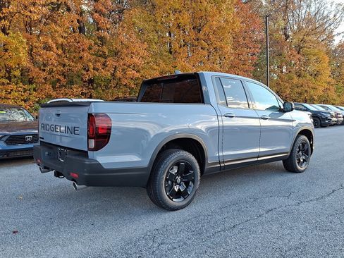 New 2026 Honda Ridgeline Black Edition image 6