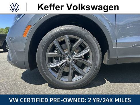 Certified 2023 Volkswagen Tiguan SE FWD image 13