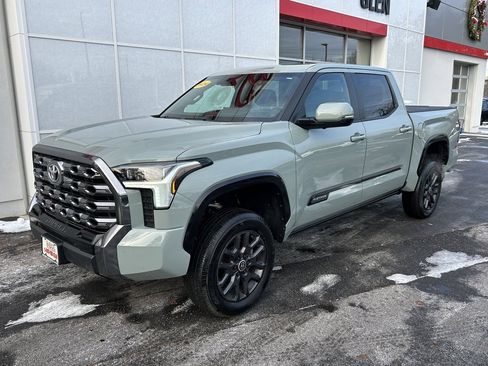 Used 2024 Toyota Tundra Platinum image 2