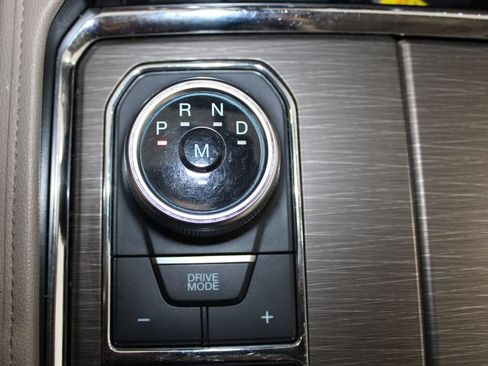 Used 2024 Ford Expedition Limited RWD image 45