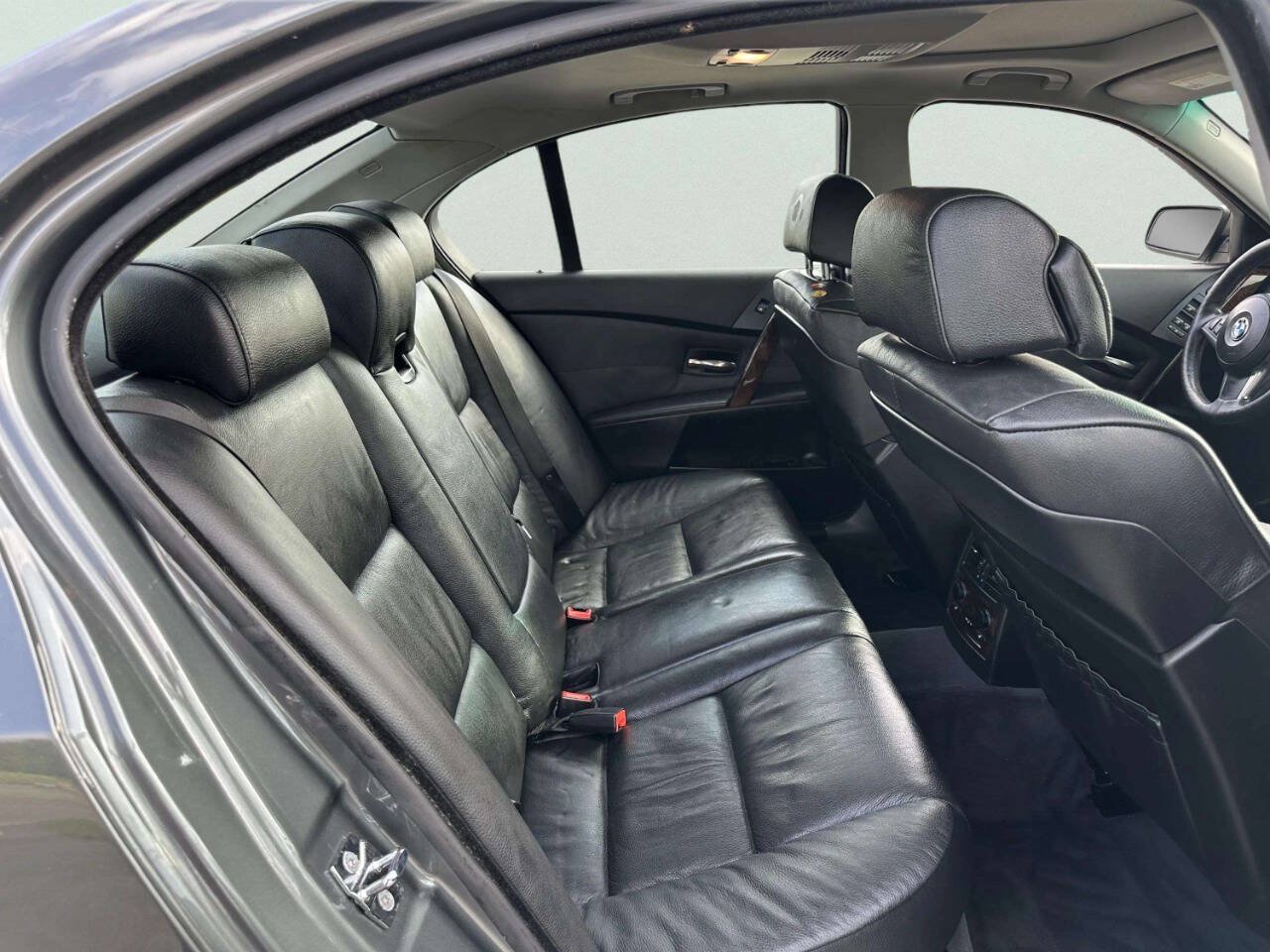 Used 2007 BMW 530xi Sedan AWD/4WD image 20