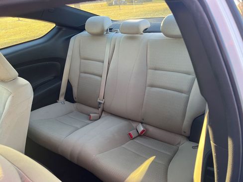 Used 2016 Honda Accord EX image 17