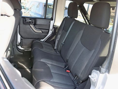Used 2016 Jeep Wrangler Unlimited Sport image 24