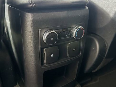 Used 2020 Ford Explorer XLT w/ Equipment Group 202A image 23