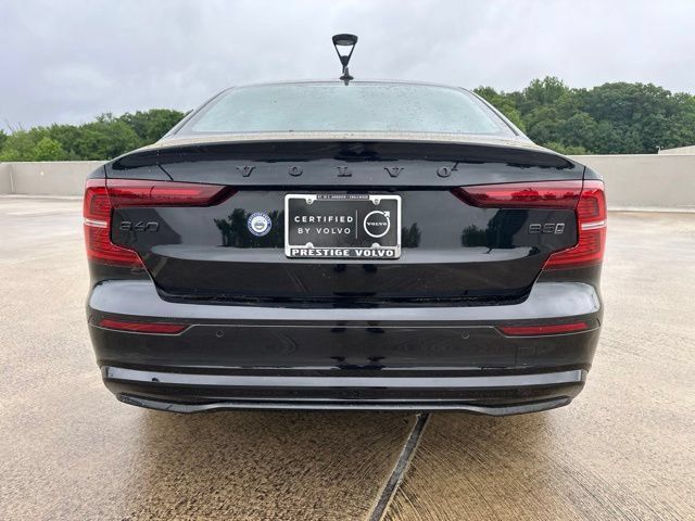 Certified 2024 Volvo S60 B5 Plus w/ Climate Package AWD/4WD image 7