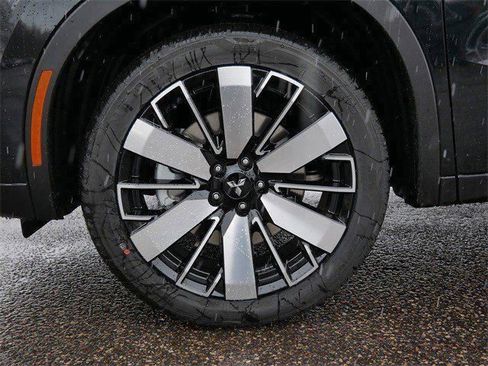 New 2026 Mitsubishi Outlander SE AWD/4WD image 3