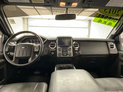 Used 2015 Ford F250 Platinum image 4
