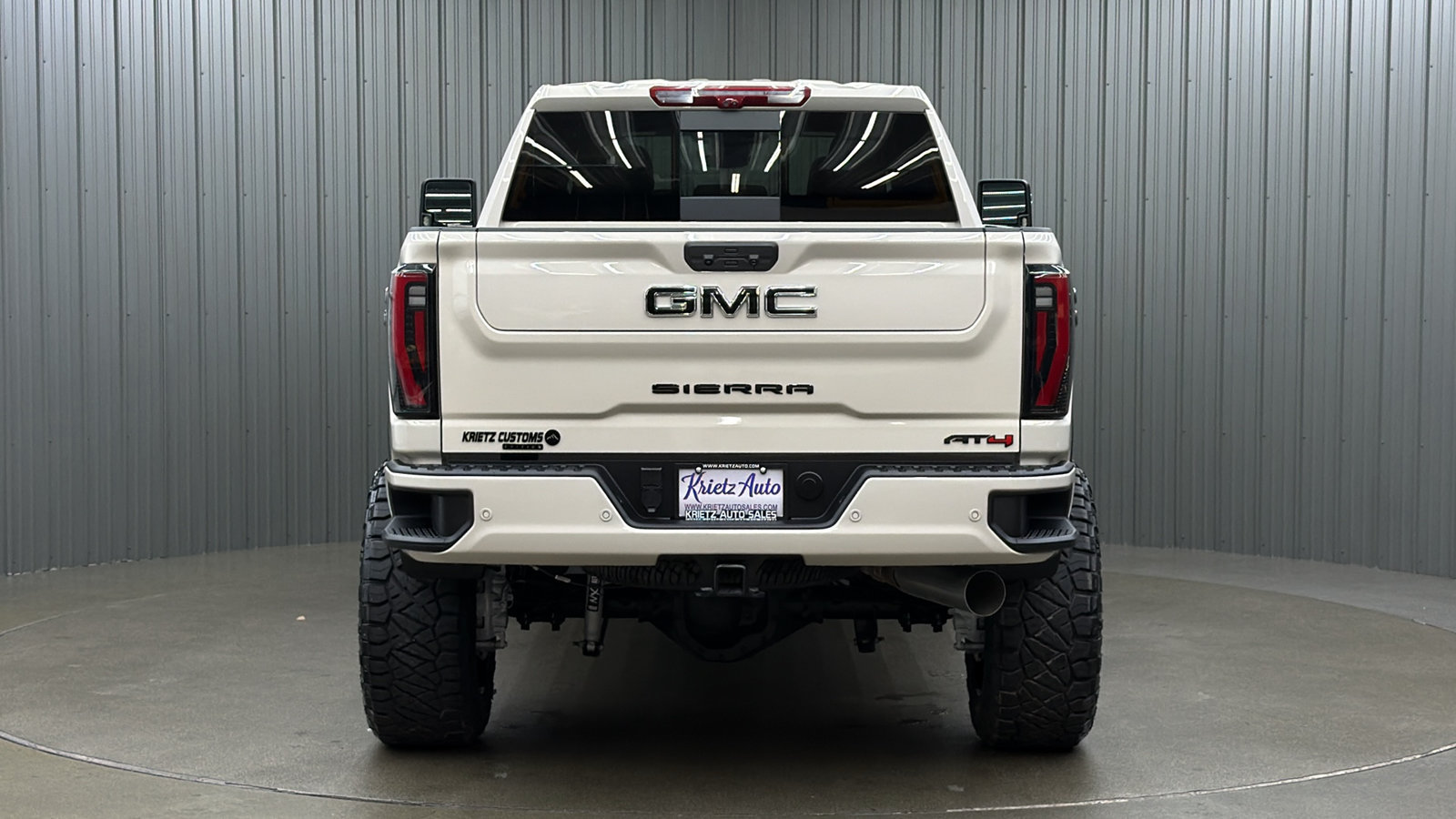 Used 2026 GMC Sierra 2500 AT4 w/ AT4 Premium Plus Package AWD/4WD image 4