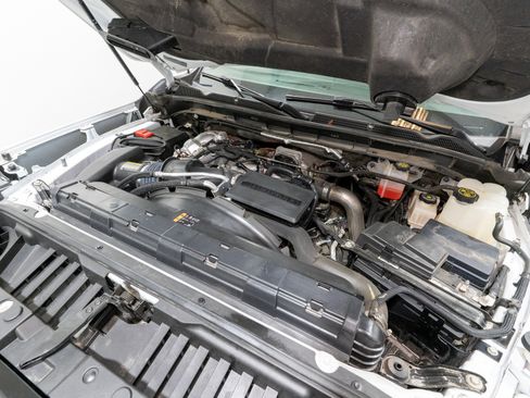 Used 2024 GMC Sierra 2500 AT4 w/ Technology Package image 37