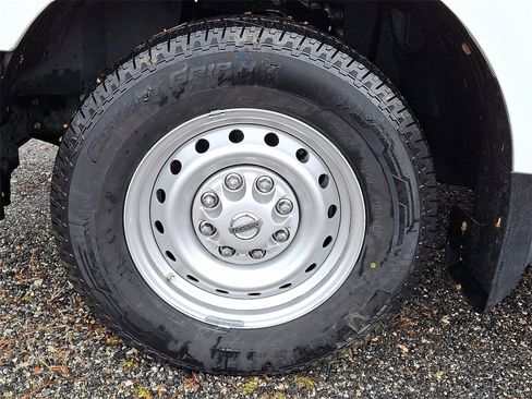 Used 2021 Nissan NV 1500 S image 10