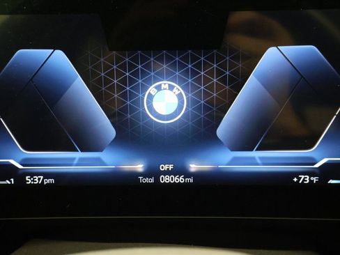 Used 2025 BMW X1 xDrive28i w/ Technology Package image 17