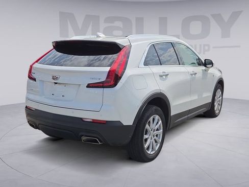 Certified 2023 Cadillac XT4 Luxury w/ Cold Weather Package AWD/4WD image 5