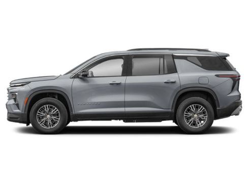 Used 2025 Chevrolet Traverse LT w/ Sun and Wheel Package FWD image 3