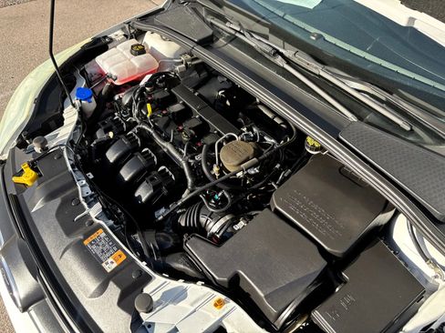 Used 2014 Ford Focus SE image 43