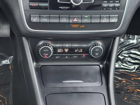Used 2015 Mercedes-Benz GLA 250 4MATIC image 13