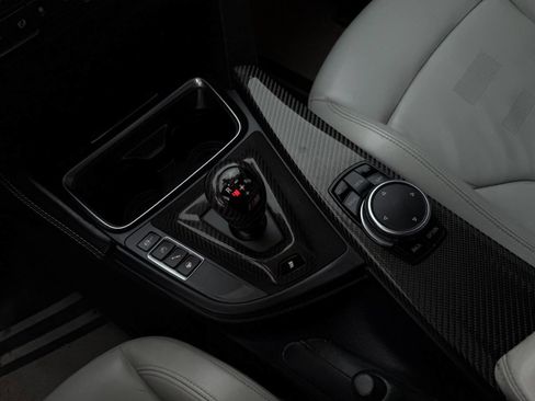 Used 2015 BMW M3 image 30