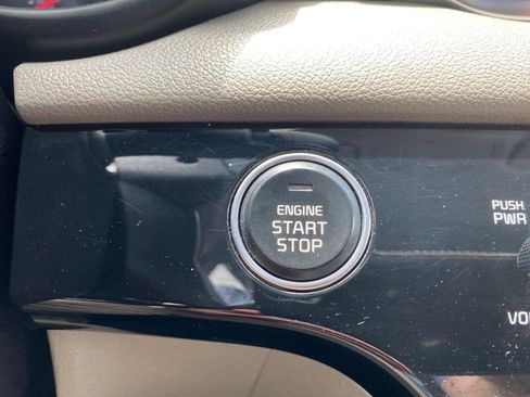 Used 2020 Kia Sportage EX image 17