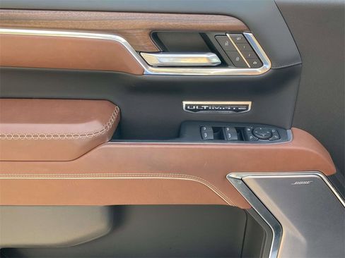 Used 2023 GMC Sierra 1500 Denali Ultimate image 15