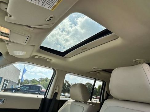 Used 2016 Ford Flex SEL w/ Equipment Group 202A FWD image 20