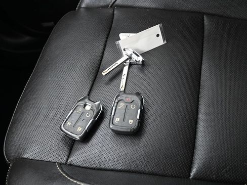Used 2019 GMC Acadia SLT FWD image 13