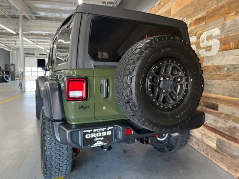 Used 2022 Jeep Wrangler Unlimited Sport AWD/4WD image 46