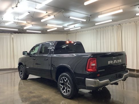 Used 2025 RAM 1500 Laramie AWD/4WD image 8