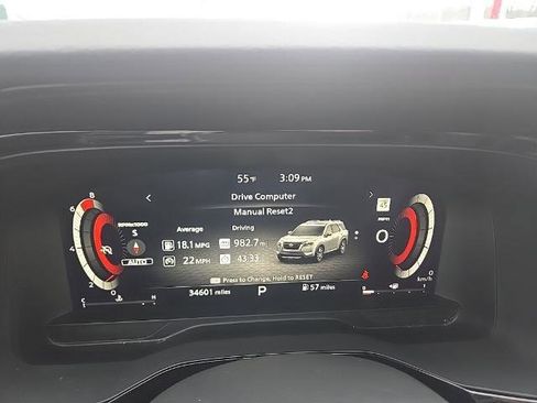 Certified 2023 Nissan Pathfinder Platinum image 14