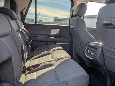 Used 2025 Ford Expedition Max Active image 39