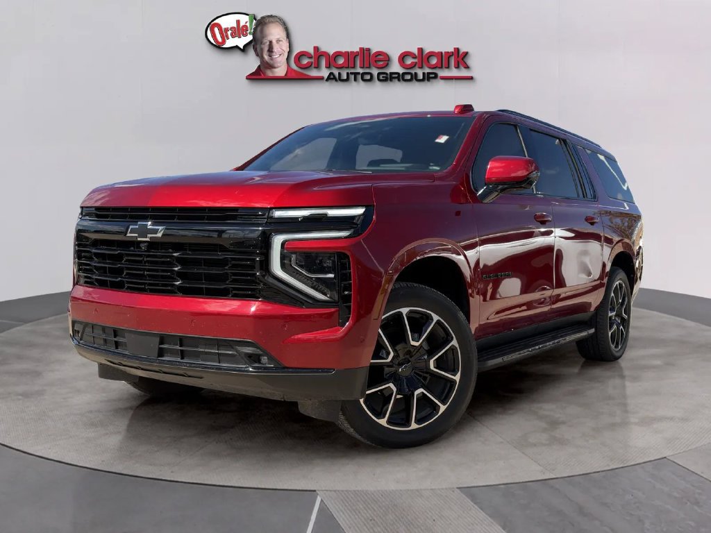 Used 2025 Chevrolet Suburban RST w/ Advanced Technology Package AWD/4WD image 1