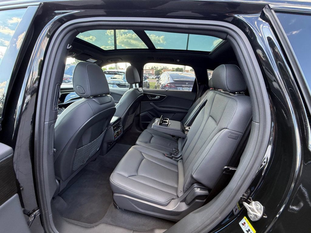 Used 2025 Audi Q7 3.0T Premium Plus AWD/4WD image 24