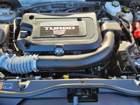 Certified 2023 Cadillac XT4 Premium Luxury w/ Technology Package image 31