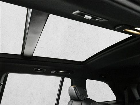 New 2026 Mercedes-Benz GLS 580 4MATIC image 21
