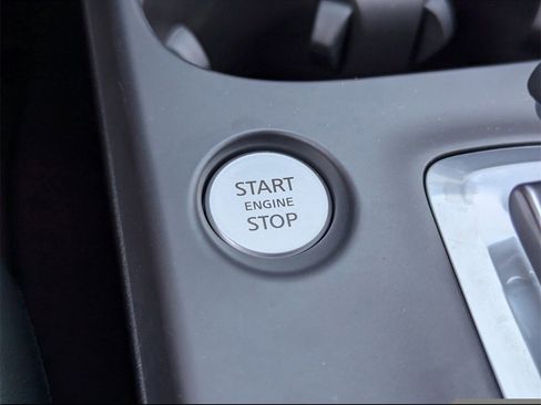 New 2025 INFINITI QX50 Sport image 30