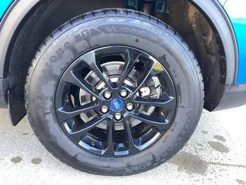 Used 2020 Ford Escape SE Sport image 7