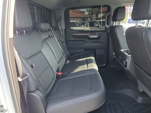 Used 2024 GMC Sierra 1500 SLT w/ SLT Premium Plus Package image 26