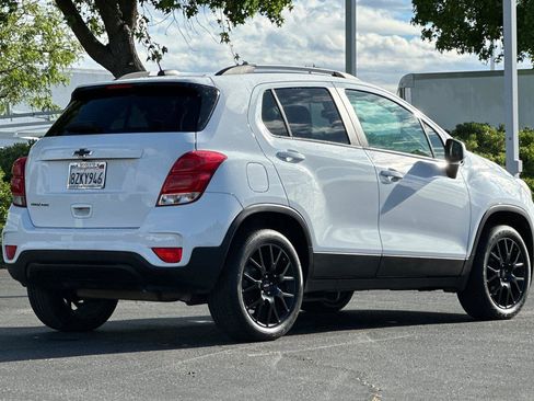 Used 2022 Chevrolet Trax LT w/ Sport Edition AWD/4WD image 4