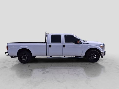 Used 2015 Ford F250 XLT RWD image 9