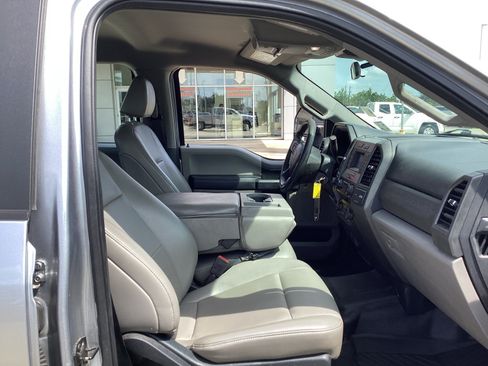 Used 2021 Ford F250 XL w/ STX Appearance Package AWD/4WD image 9